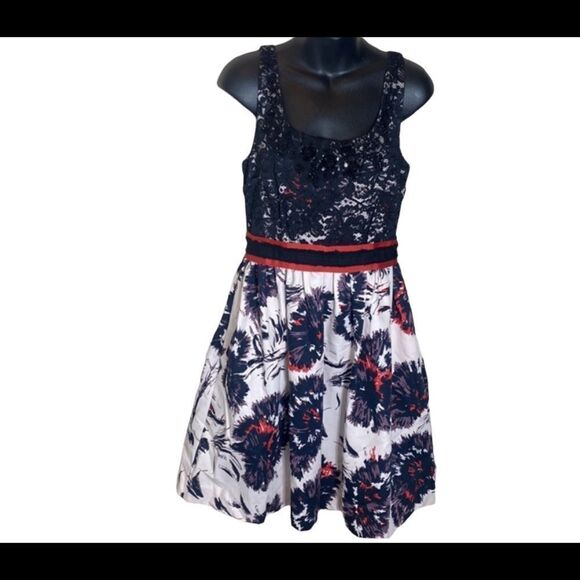Peter som x made in kind brushstroke blossoms dress Anthropologie coquette lace - Picture 1 of 9